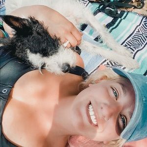 Meet your Posher, Felicia